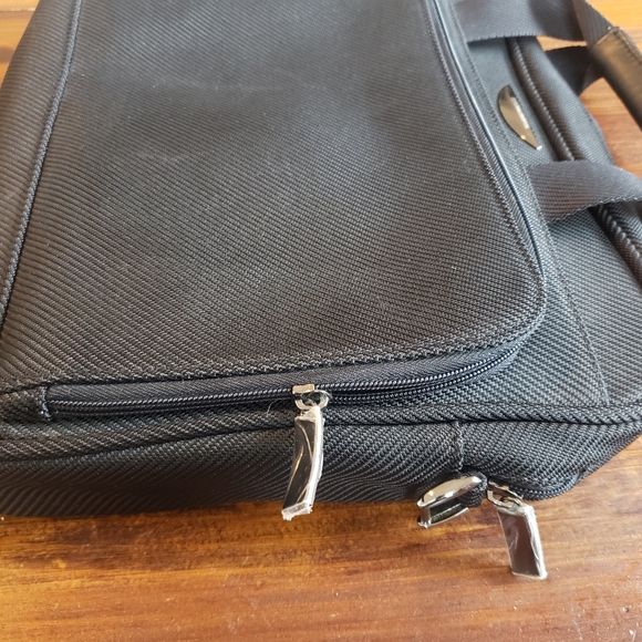Zero Haliburton laptop briefcase black bag - Picture 7 of 7